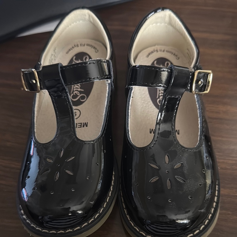 Classic Black Kids Mary Jane Shoes